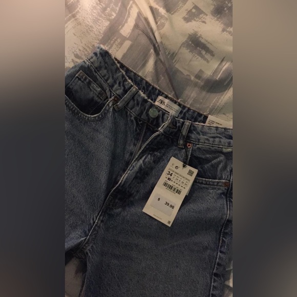 Zara Jeans - Picture 2 of 2